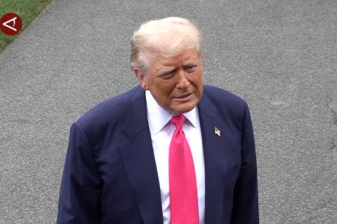 Trump: Ukraina seharusnya tidak serang Moskow