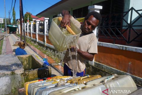 Warga Papua Barat Daya kesulitan air bersih