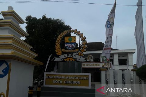 DPRD Kota Cirebon mendorong percepatan reaktivasi 12 ribu peserta PBI-JKN