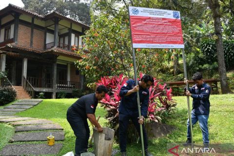 Kementerian Lingkungan Hidup segel empat hotel dan vila di Bogor