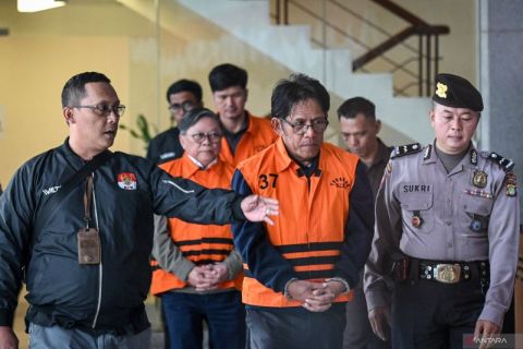 KPK tahan Dirut Inhutani V terkait kasus dugaan suap izin pemanfaatan kawasan hutan