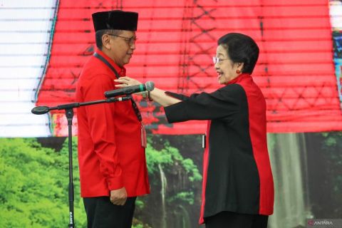 Hasto Kristiyanto kembali ditunjuk menjabat Sekjen PDIP