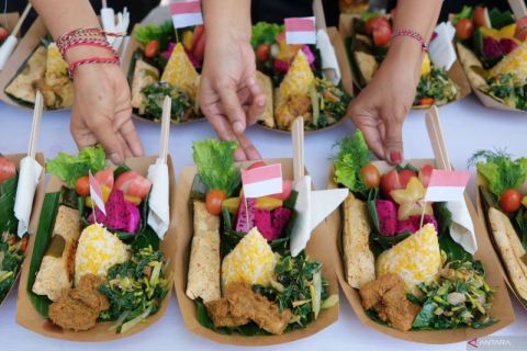 Festival menu bergizi dengan bahan pangan lokal