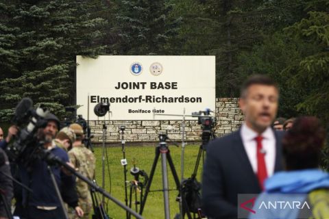 Trump dan Putin akan bertemu hari ini membahas perang Rusia dengan Ukraina