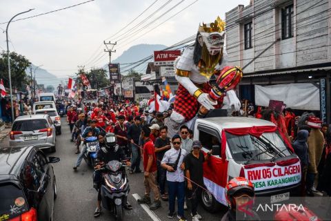 Hanoman hingga naga raksasa meriahkan festival ogoh-ogoh di Garut
