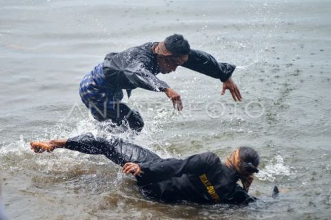 Aksi Silek Aia khas Sumpu