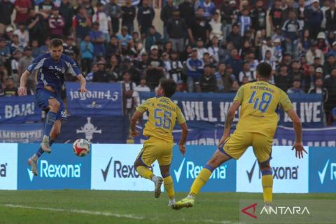 PSIM berbagi angka dengan Persib setelah bermain imbang 1-1