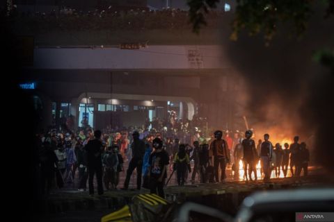 Mako Brimob Kwitang jadi sasaran pengunjuk rasa