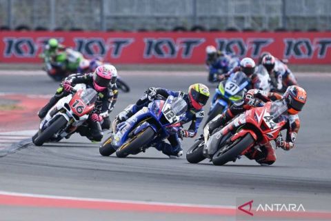 Pembalap Indonesia raih posisi tercepat sesi kualifikasi AP250 Mandalika