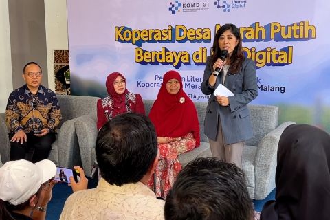 Kemkomdigi beri pelatihan literasi digital bagi Koperasi Merah Putih