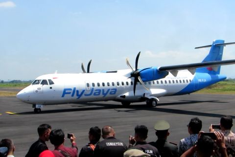 Pemkab Jember resmikan penerbangan Jember–Jakarta