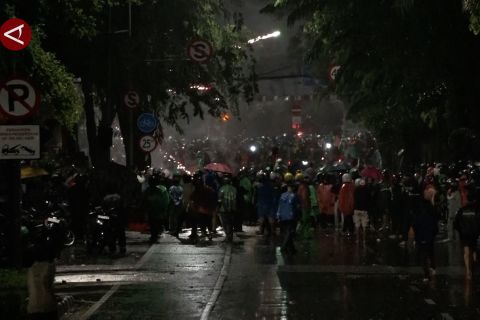 Ojol dilindas rantis, massa tuntut keadilan dan tanggung jawab Brimob