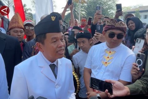 Upacara HUT ke-80 RI Jabar gunakan tradisi kereta kencana