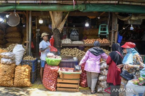 Pedagang di Jakarta mengalami penurunan transaksi pascarusuh unjuk rasa