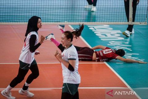 Tim voli Bank Jatim menang atas Kharisma Premium dengan skor 3-2