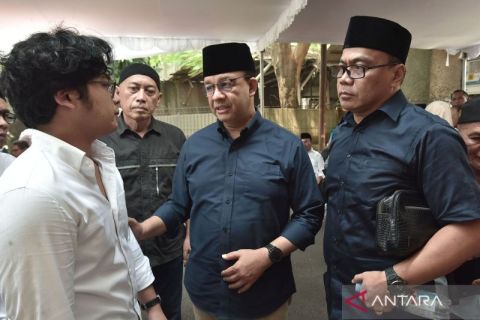 Anies Baswedan melayat mantan Stafsus Presiden Arif Budimanta