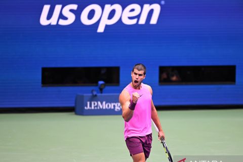 Melaju ke final tanpa pernah kehilangan set, Alcaraz diambang rekor US Open