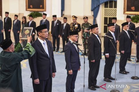 Reshuffle Kabinet Merah Putih, ini menteri yang baru dilantik oleh Presiden Prabowo
