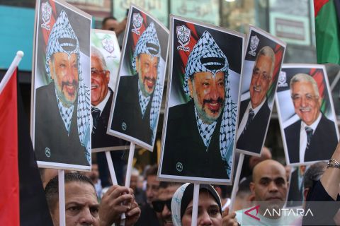 Ratusan warga Palestina turun ke jalan rayakan dukungan negara-negara barat