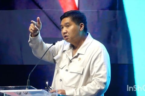 Menteri Maruarar puji perbankan yang mudahkan layanan KUR