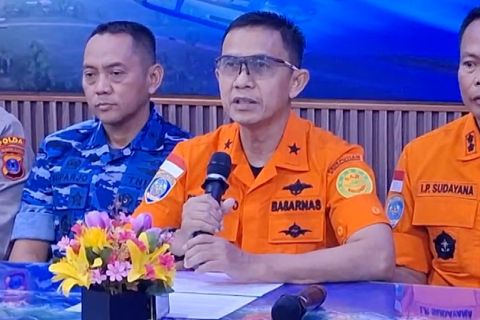 Tim SAR gabungan temukan helikopter hilang dalam kondisi terbakar