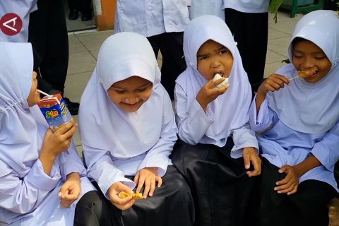 SPPG di Aceh selingi menu MBG dengan makanan kering