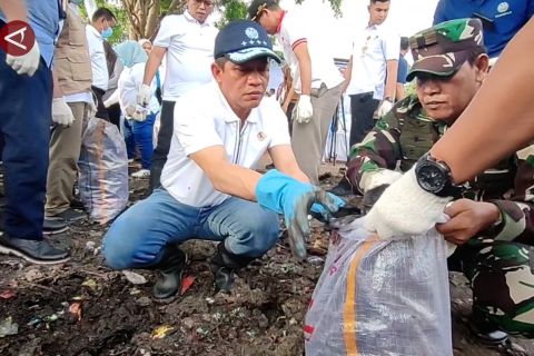 Menteri LH ajak semua pihak kurangi beban TPA