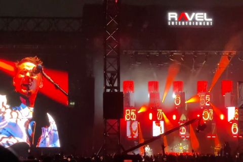 Sukses guncang Jakarta, Muse bawa kilas balik di spektakel memukau