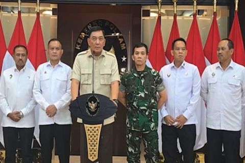 Sjafrie jabat Menhan dan Menko Polkam ad interim, tegaskan koordinasi