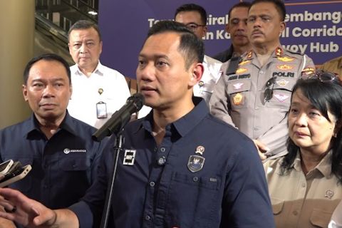 AHY tegaskan urgensi keberadaan Giant Sea Wall di kawasan Pantura