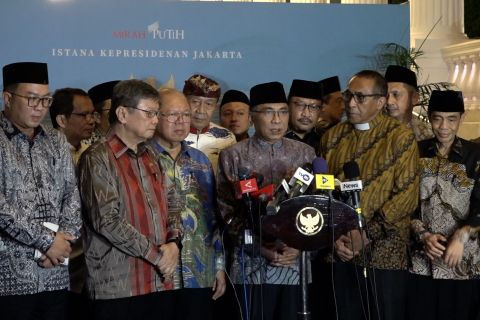 Tokoh lintas agama bahas persatuan bangsa dengan presiden di Istana