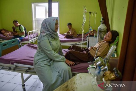 Diduga keracunan hidangan MBG, 16 orang siswa Ciamis mendapat penanganan medis