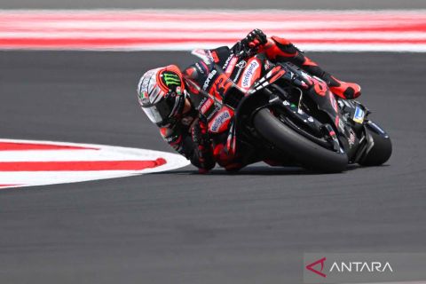 Aksi Bezzecchi untuk raih pole position MotoGP Indonesia 2025