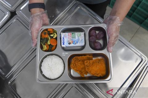 Program makan bergizi gratis di SPPG Cinere Depok, siswa bisa pilih menu sesuai AKG