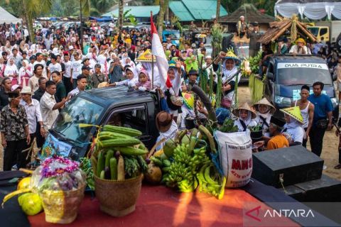 Petani di Banten rayakan Hari Pangan Sedunia dengan tradisi Ngaruwat Bumi