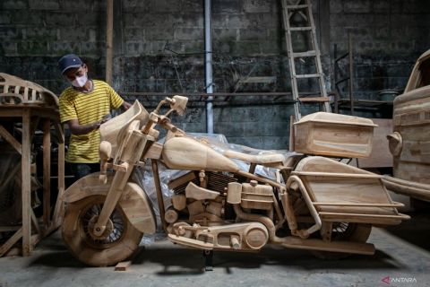 Target penyaluran Kredit Usaha Rakyat sektor produksi 2026