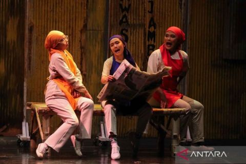 Pentas seni pada Parade Teater 2025