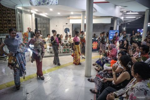 Tosari Fashion Week tampilkan 12 brand Wastra Nusantara