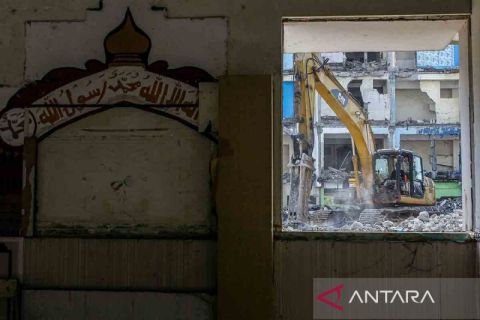 Pemprov DKI Jakarta percepat pembongkaran lima tower Rusun Marunda