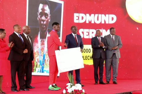 Atlet Kenya terima bonus usai sukses di Kejuaraan Dunia Atletik
