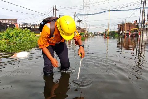 Banjir di Kota Semarang ganggu 16 jadwal perjalanan kereta api