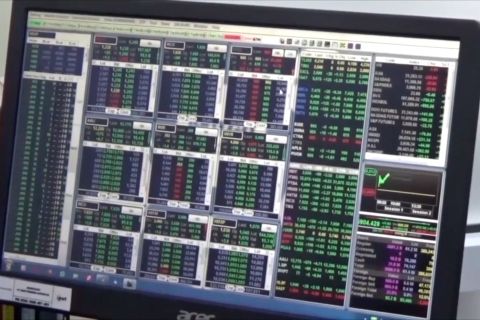 Buat Gen Z ogah investasi, Menkeu minta 'penggoreng' saham ditertibkan