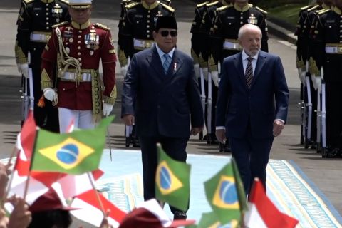 Prabowo putuskan bahasa Portugis jadi prioritas diajarkan di sekolah
