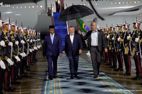 Tiba di Indonesia, Presiden Brasil dijadwalkan tinjau pelaksanaan MBG