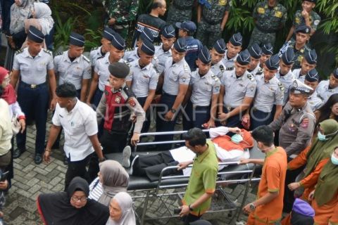 Tsunami drill di Padang