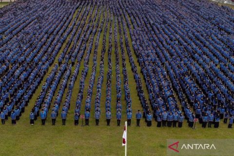 Ribuan PPPK paruh waktu mengikuti pelantikan di Kabupaten Bogor