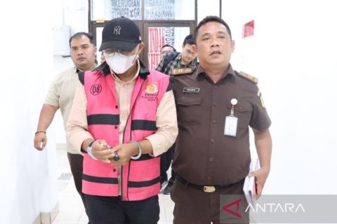 Kejaksaan tahan Kasi Sarpras Medan Polonia terkait dugaan korupsi BBM subsidi