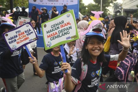 Peringatan Hari Ikan Nasional 2025: ajak warga tingkatkan konsumsi ikan