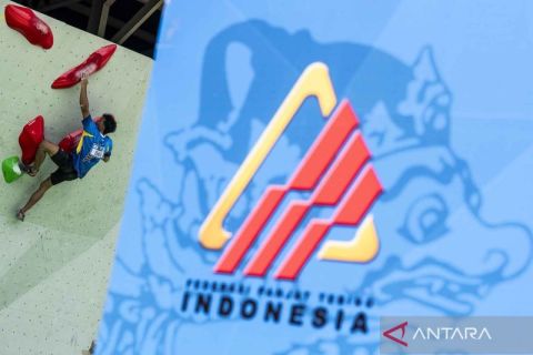 Sebanyak 194 atlet beradu kekuatan dan kecepatan pada Kejurnas Panjat Tebing XIX FPTI 2025