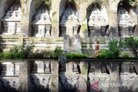 Mengungkap sejarah Bali: pengunjung telusuri situs kuno Gunung Kawi di Gianyar